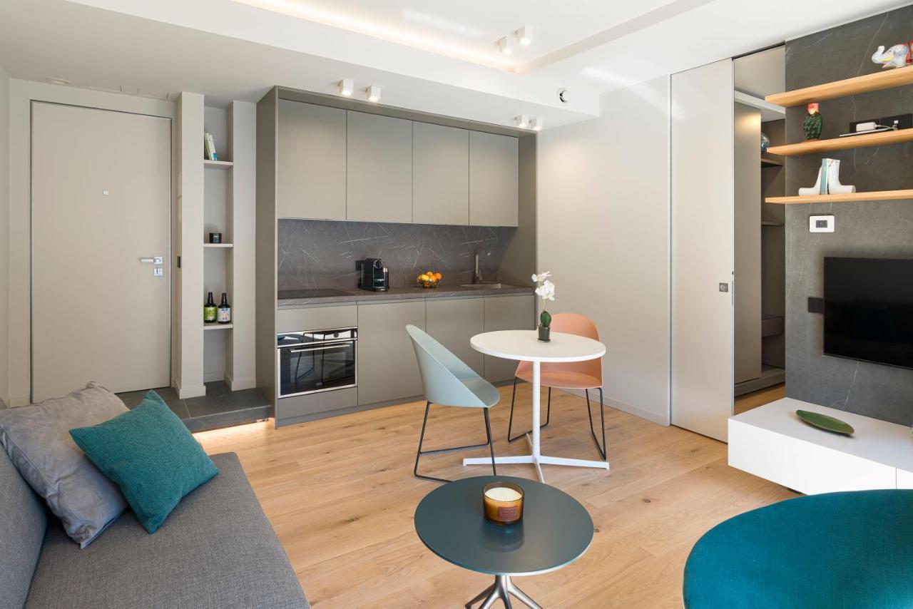 Aera Luxury Suites - 303 304 305 Катания Экстерьер фото