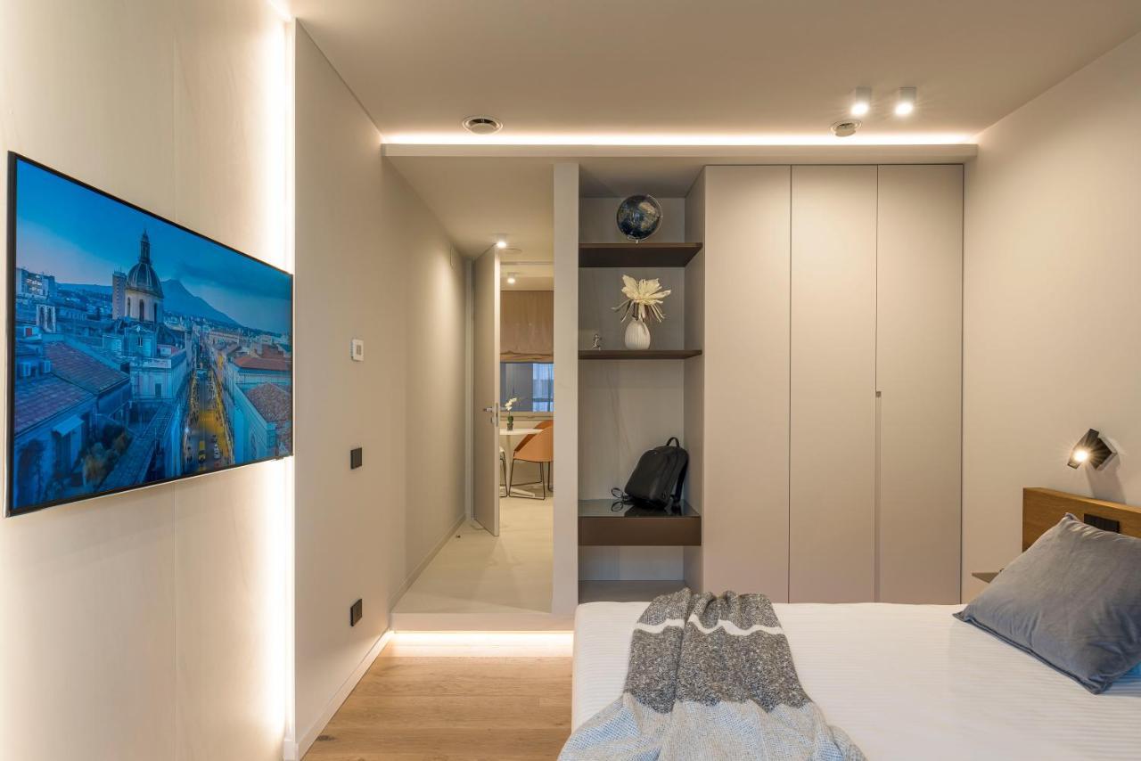 Aera Luxury Suites - 303 304 305 Катания Экстерьер фото